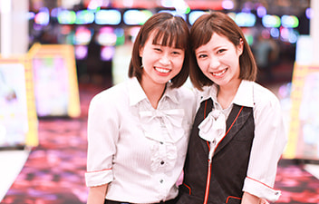 【アルバイト・パート】パチンコ店のホール・カウンターstaff